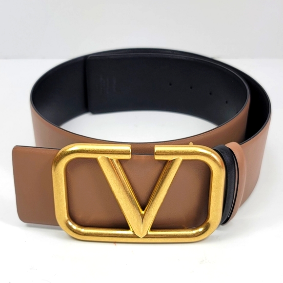 Valentino Garavani Accessories - Valentino Garavani REVERSIBLE VLOGO SIGNATURE BELT IN GLOSSY CALFSKIN 70…